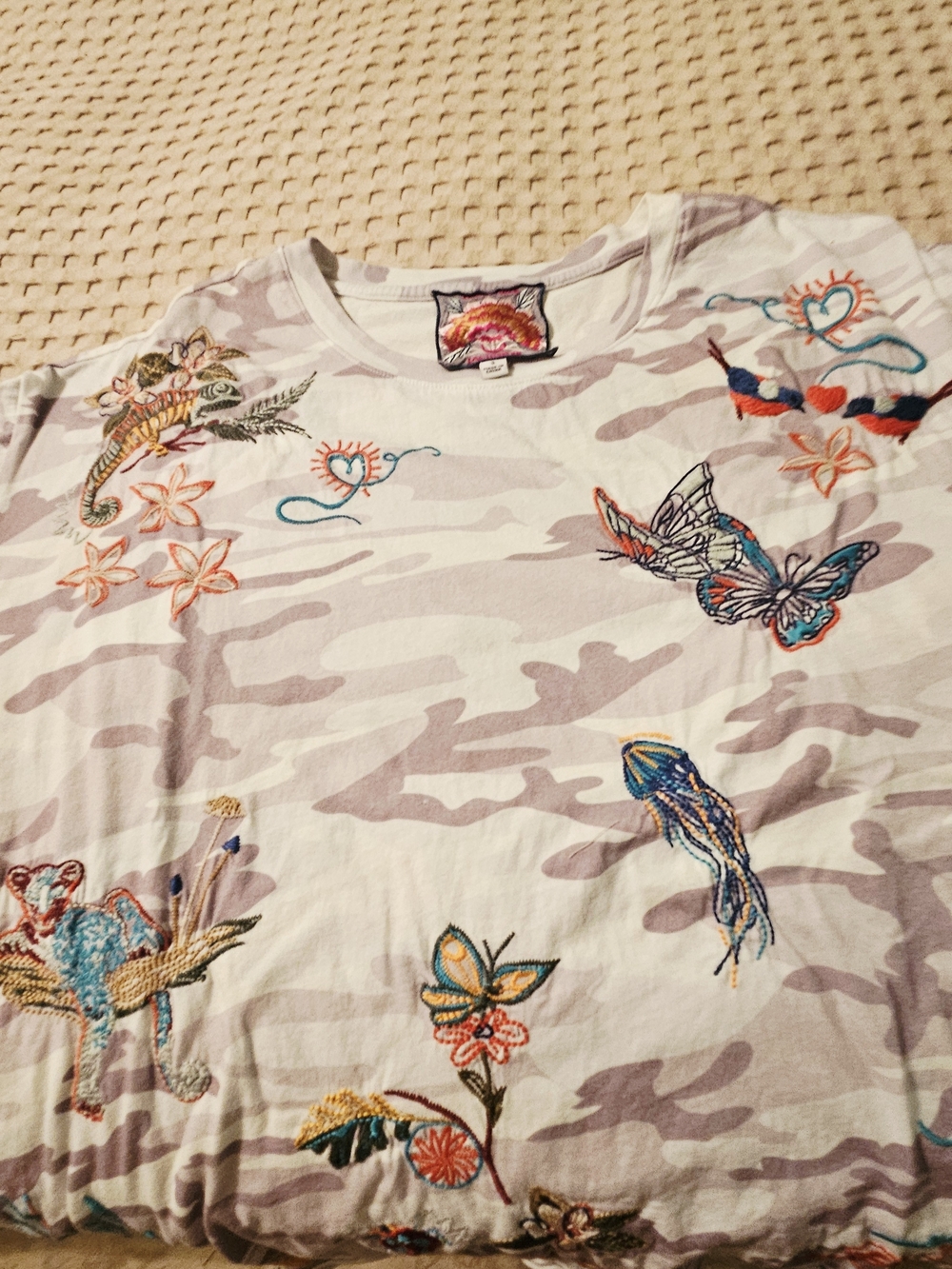 "JOHNNY WAS" Camo Embroidered Top With Matching Pants - Picture 16 of 16